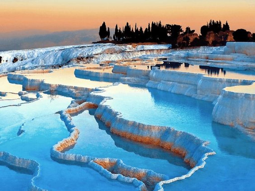 Pamukkale ve Hierapolis